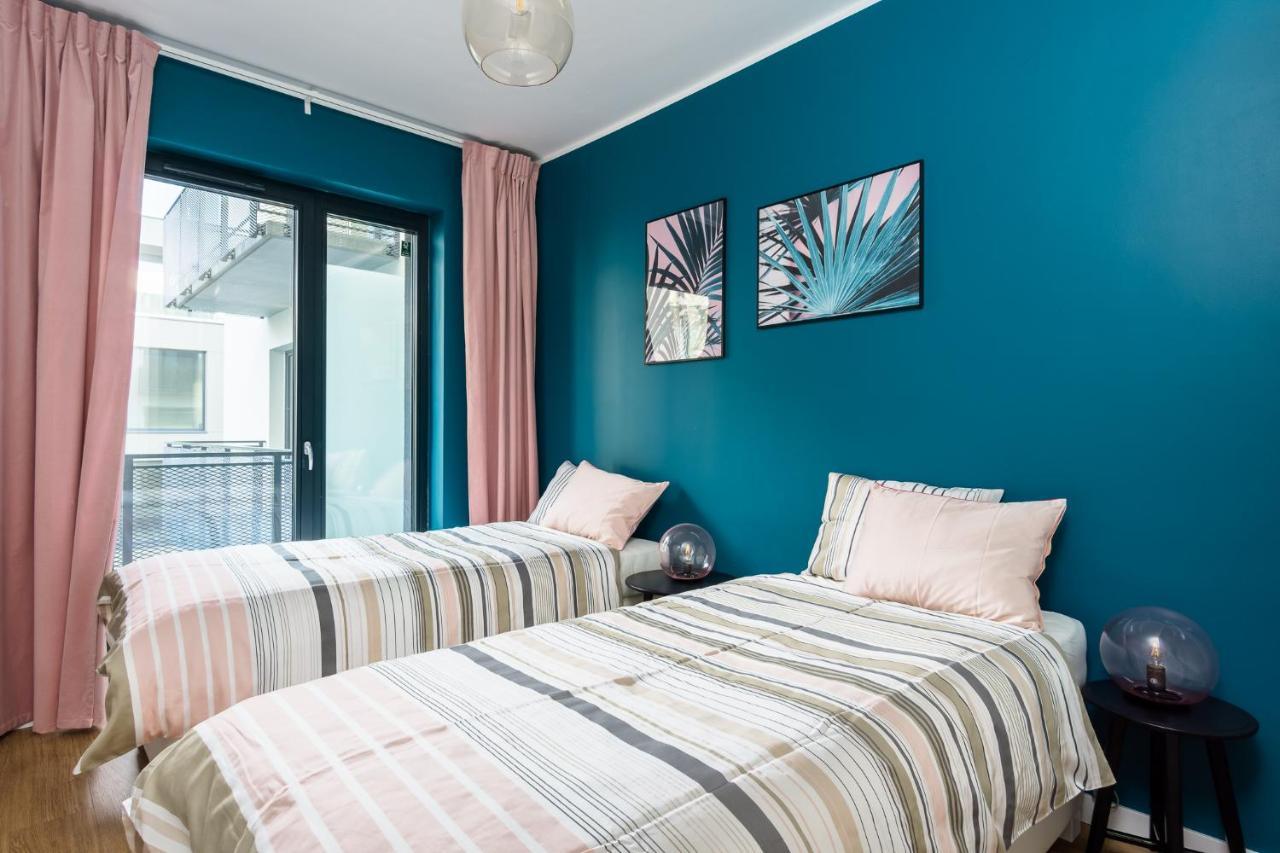 Apartament Male Garbary Poznań Esterno foto