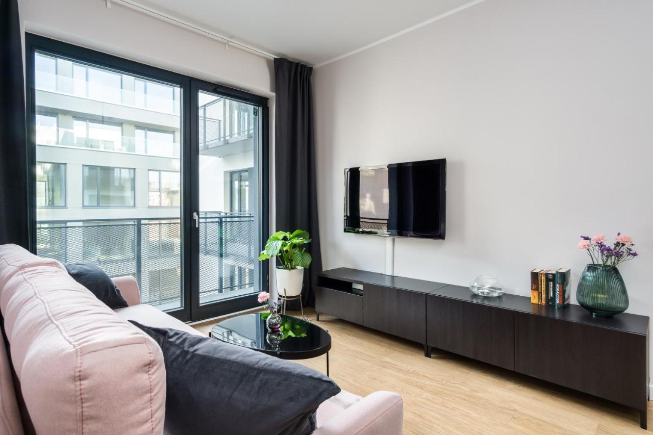 Apartament Male Garbary Poznań Esterno foto